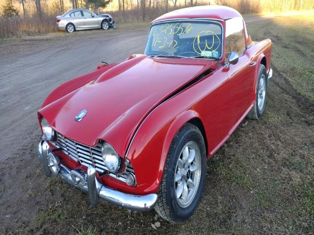 CT19207L - 1963 TRIUMPH CAR TR4 RED photo 2