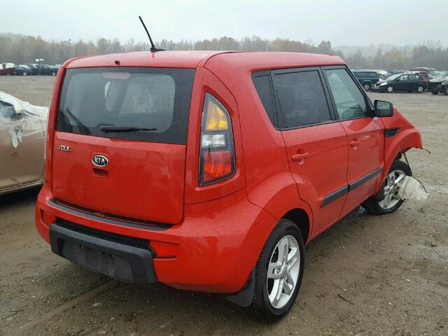 KNDJT2A2XB7248807 - 2011 KIA SOUL RED photo 4