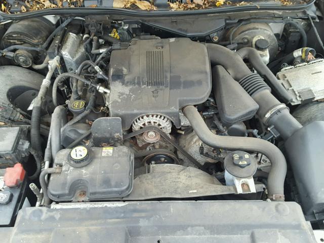 2MEFM75V67X642468 - 2007 MERCURY GRAND MARQ SILVER photo 7