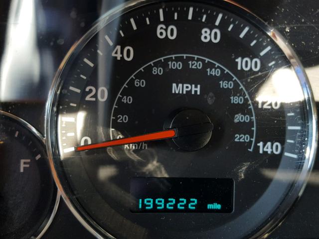 1J8HG48N66C288483 - 2006 JEEP COMMANDER Qırmızı foto 8