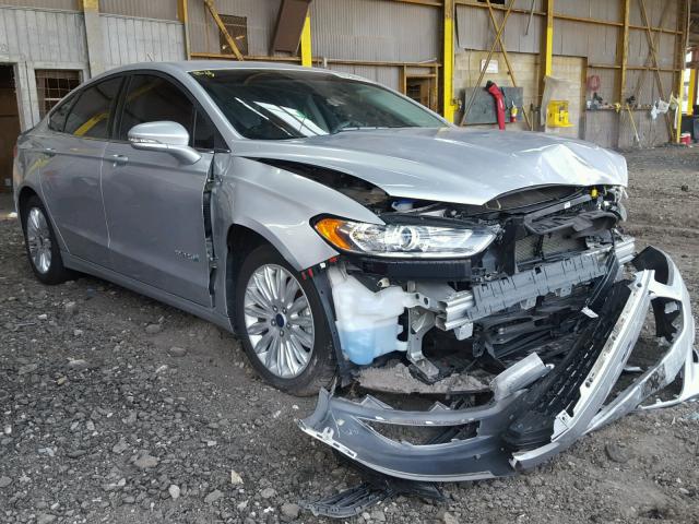 3FA6P0LU9FR123718 - 2015 FORD FUSION SE SILVER photo 1