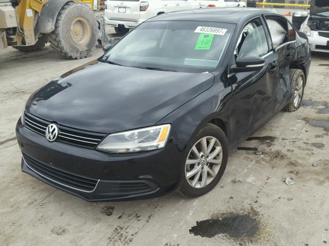 3VWD17AJ6EM405764 - 2014 VOLKSWAGEN JETTA SE BLACK photo 2