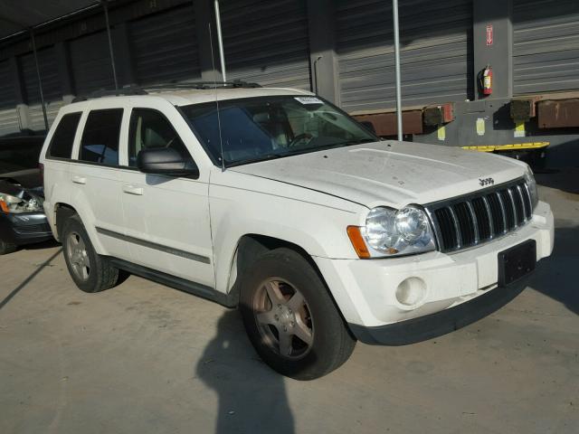 1J4HR58N56C117998 - 2006 JEEP GRAND CHER WHITE photo 1