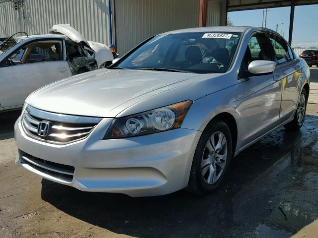 1HGCP2F69CA058818 - 2012 HONDA ACCORD SE SILVER photo 2