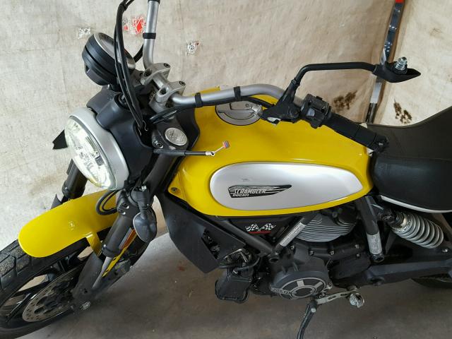 ML015ANM4FT000047 - 2015 DUCATI SCRAMBLER YELLOW photo 9