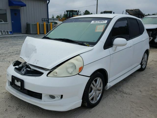 JHMGD38697S006440 - 2007 HONDA FIT S WHITE photo 2