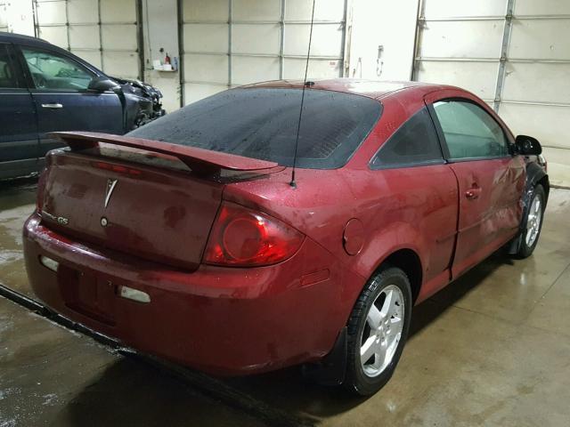 1G2AL15F677112290 - 2007 PONTIAC G5 RED photo 4