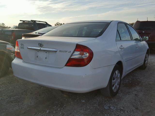 4T1BE32K44U282275 - 2004 TOYOTA CAMRY LE WHITE photo 4