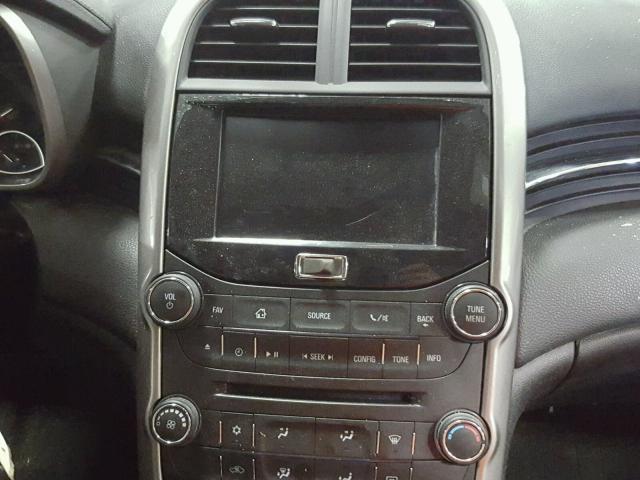 1G11C5SLXFF131791 - 2015 CHEVROLET MALIBU 1LT ვერცხლისფერი ფოტო 9