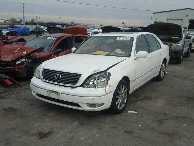 JTHBN30F010020748 - 2001 LEXUS LS 430 WHITE photo 2