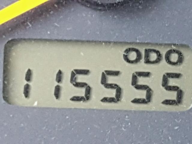 JF1SF6556YH716001 - 2000 SUBARU FORESTER S BLACK photo 8