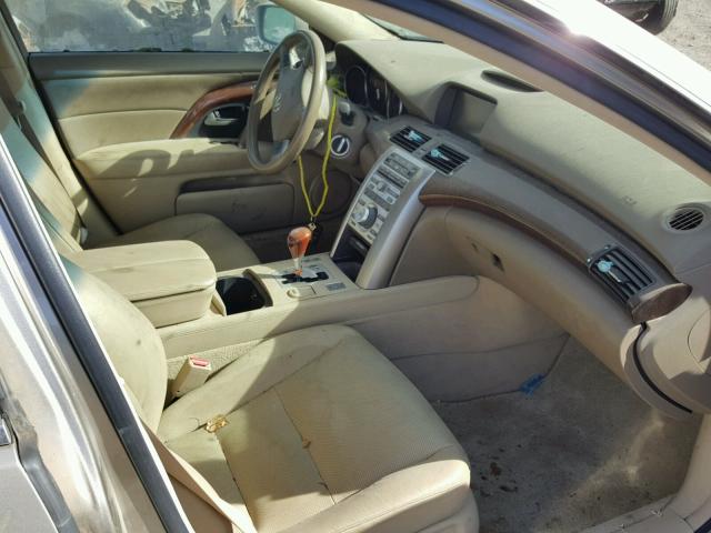 JH4KB165X5C013368 - 2005 ACURA RL BEIGE photo 5