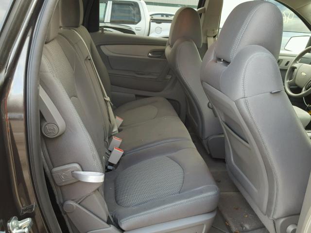 1GNKRFED9HJ199219 - 2017 CHEVROLET TRAVERSE L SILVER photo 6