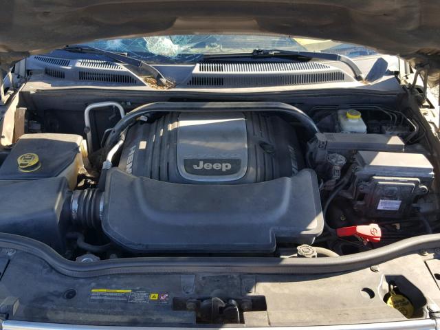 1J8HG58296C139559 - 2006 JEEP COMMANDER Bej foto 7