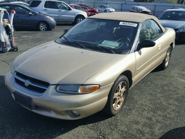 3C3EL55HXWT338868 - 1998 CHRYSLER SEBRING BEIGE photo 2