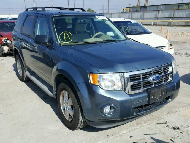 1FMCU0DG2BKA86942 - 2011 FORD ESCAPE XLT BLUE photo 1