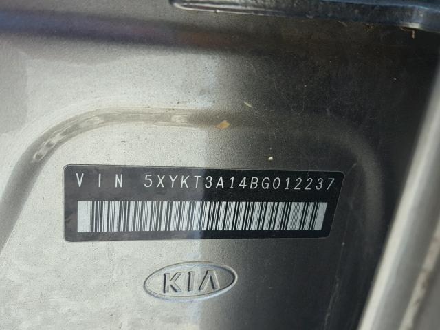 5XYKT3A14BG012237 - 2011 KIA SORENTO BA GOLD photo 10