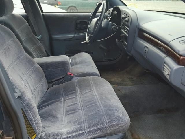 2G1WL52M1V1130808 - 1997 CHEVROLET LUMINA BAS ლურჯი ფოტო 5