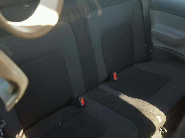 3VWCA21C8XM428983 - 1999 VOLKSWAGEN NEW BEETLE 银色 照片 6