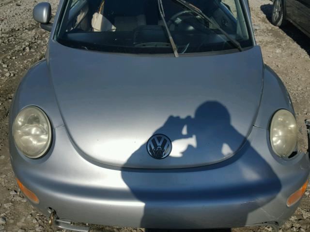 3VWCA21C8XM428983 - 1999 VOLKSWAGEN NEW BEETLE SILVER photo 7