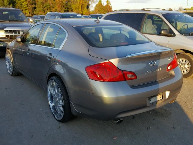 JNKBV61FX8M267908 - 2008 INFINITI G35 SILVER photo 3