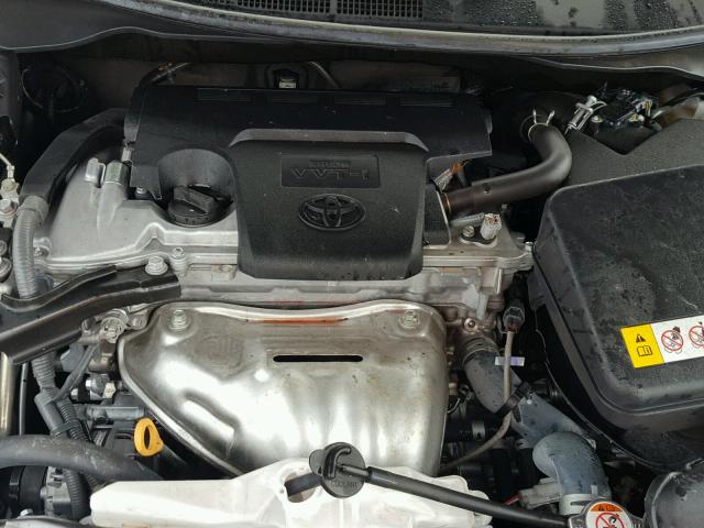 4T1BF1FK3HU345495 - 2017 TOYOTA CAMRY LE ნაცრისფერი ფოტო 7