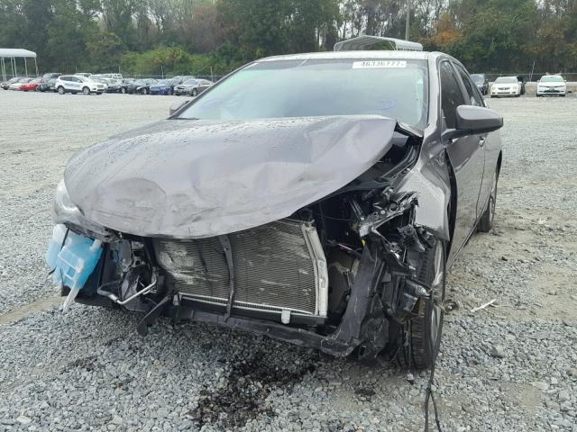 4T1BF1FK3HU345495 - 2017 TOYOTA CAMRY LE ნაცრისფერი ფოტო 9