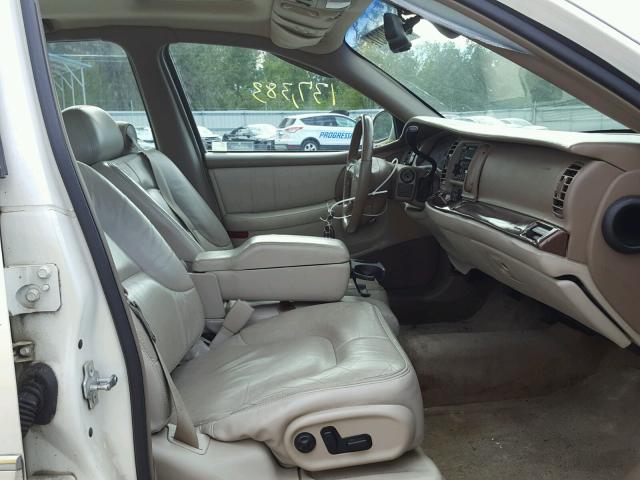 1G4CW54K044159339 - 2004 BUICK PARK AVENU WHITE photo 5