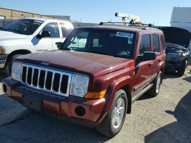 1J8HG48P37C545716 - 2007 JEEP COMMANDER BURGUNDY photo 2