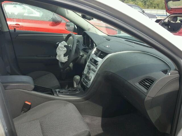 1G1ZC5E13BF316675 - 2011 CHEVROLET MALIBU 1LT ვერცხლისფერი ფოტო 5