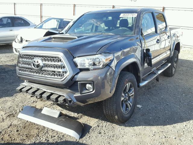 5TFCZ5AN7HX099218 - 2017 TOYOTA TACOMA DOU CHARCOAL photo 2