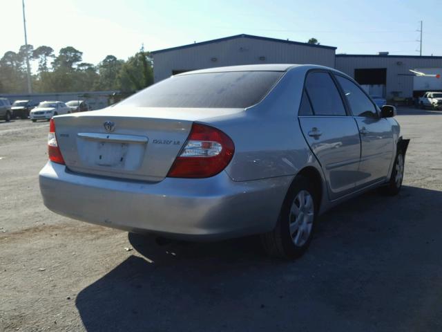 4T1BE32K54U806212 - 2004 TOYOTA CAMRY LE SILVER photo 4
