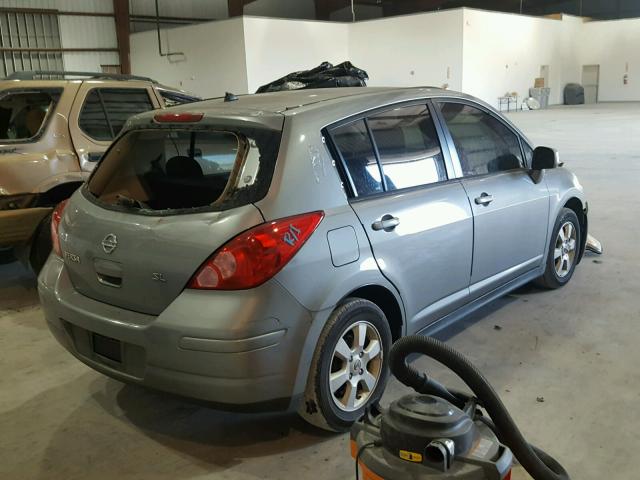 3N1BC13E09L414881 - 2009 NISSAN VERSA GRAY photo 4