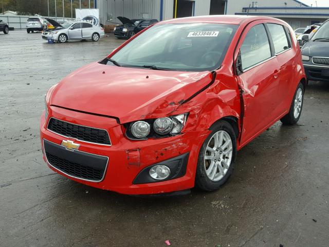 1G1JC6SH3F4138840 - 2015 CHEVROLET SONIC LT RED photo 2