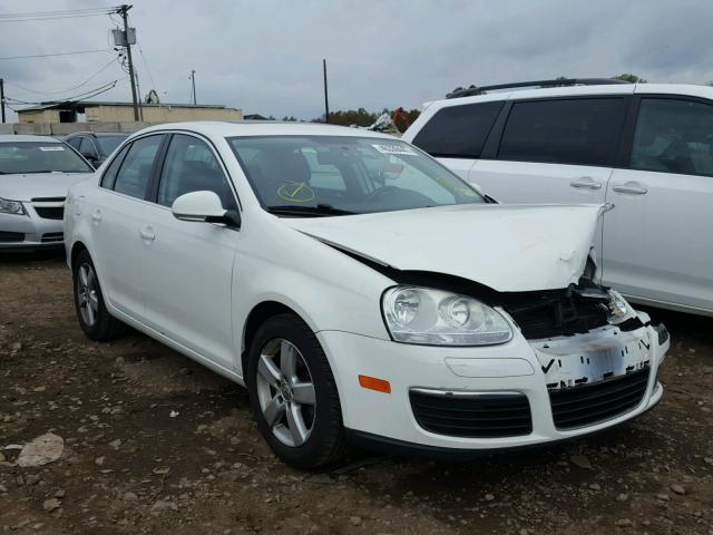 3VWRZ71KX9M136469 - 2009 VOLKSWAGEN JETTA SE WHITE photo 1