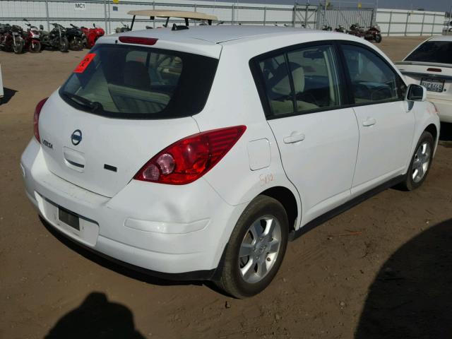 3N1BC1CP7CK278960 - 2012 NISSAN VERSA S WHITE photo 4