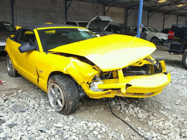 1ZVHT85HX55206019 - 2005 FORD MUSTANG GT YELLOW photo 1