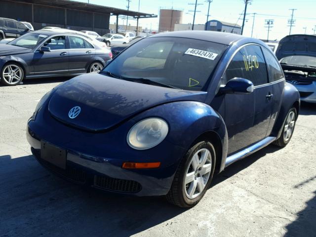 3VWRG31C07M518062 - 2007 VOLKSWAGEN NEW BEETLE 蓝色 照片 2