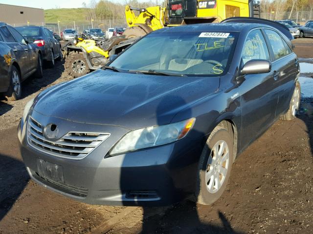 4T1BB46K08U038430 - 2008 TOYOTA CAMRY HYBR GRAY photo 2