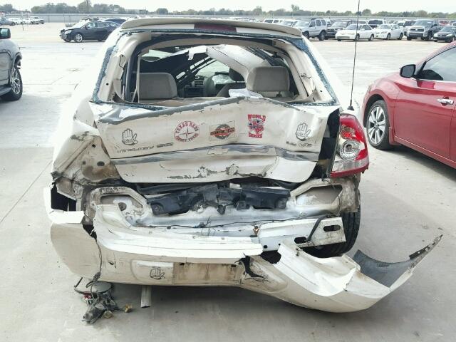 1G1ZT62895F125712 - 2005 CHEVROLET MALIBU MAX 白色 照片 9