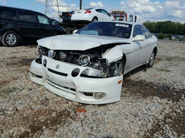 JT8CD32Z7Y1006851 - 2000 LEXUS SC 300 WHITE photo 2