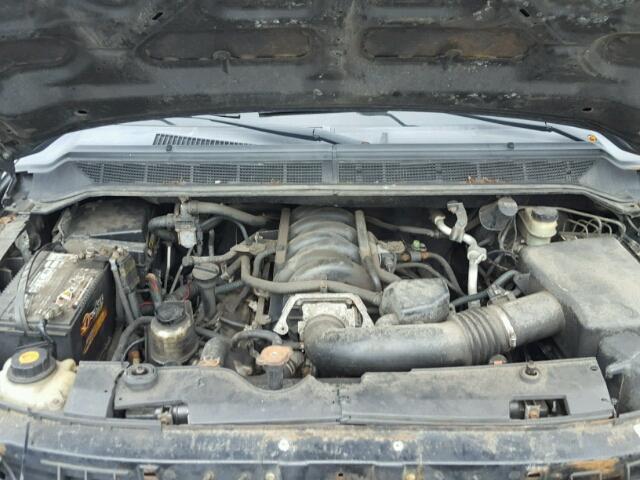 5N1AA08B95N723360 - 2005 NISSAN ARMADA SE BLACK photo 7