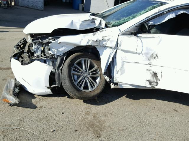 4T1BF1FKXHU325034 - 2017 TOYOTA CAMRY LE 白色 照片 9