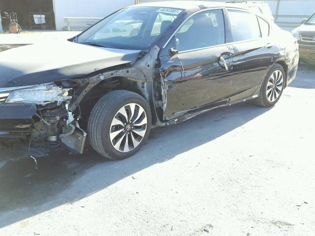 JHMCR6F79HC024641 - 2017 HONDA ACCORD HYB BLACK photo 9