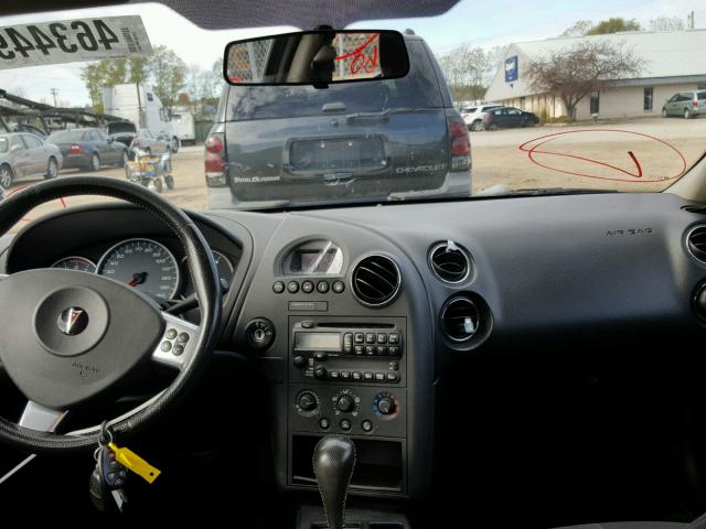 2G2WP552961256846 - 2006 PONTIAC GRAND PRIX WHITE photo 9