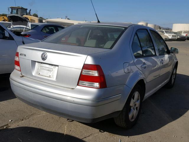 3VWSA69M45M022115 - 2005 VOLKSWAGEN JETTA GLS SILVER photo 4