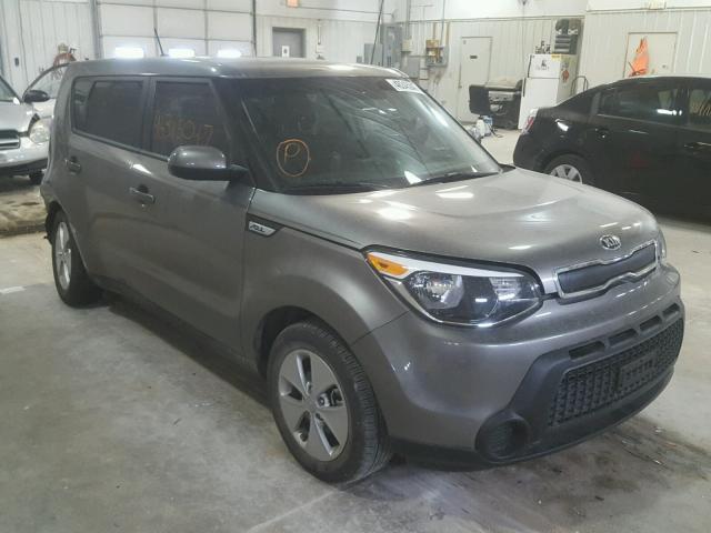 KNDJN2A2XG7396747 - 2016 KIA SOUL SILVER photo 1