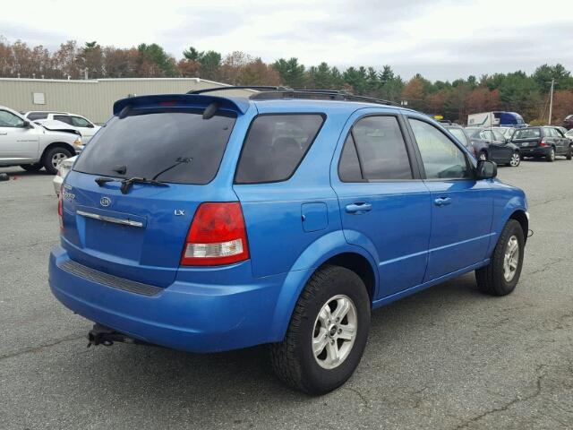 KNDJD733255434549 - 2005 KIA SORENTO EX BLUE photo 4