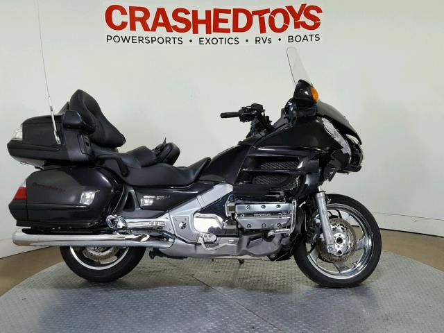 1HFSC47H6AA903659 - 2010 HONDA GL1800 BLACK photo 1