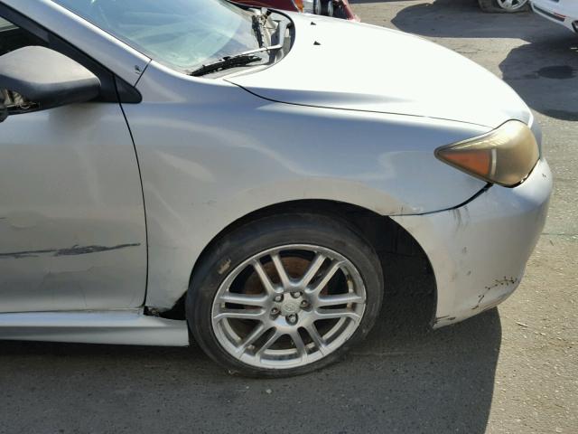 JTKDE177160121472 - 2006 TOYOTA SCION TC 银色 照片 9
